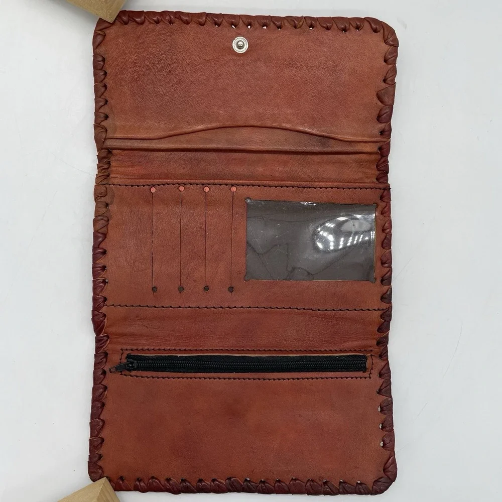 Vintage Native American Womens‎ Wallet Handmade Cowhide Beaded Vegetable Dyed